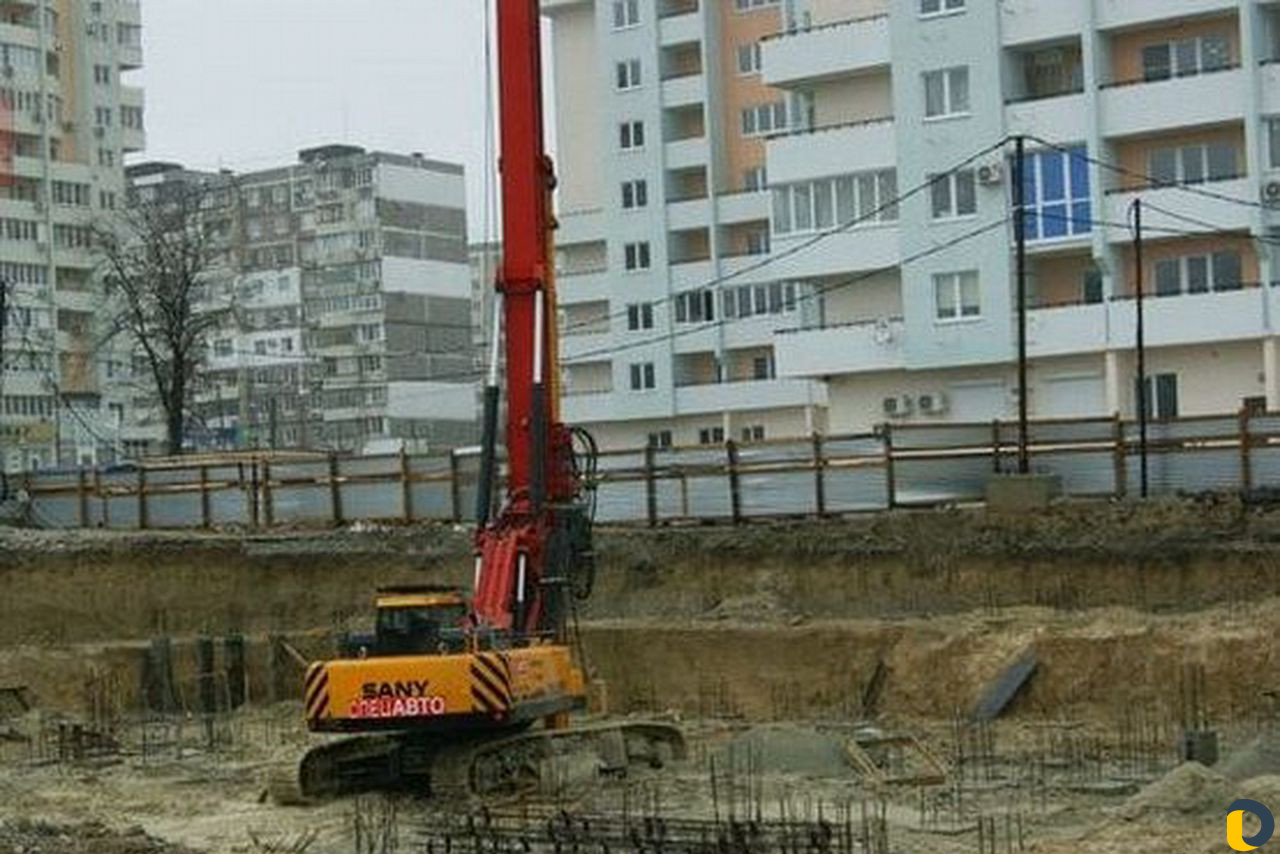 Бурение. Аренда буровой установки sany SR200С