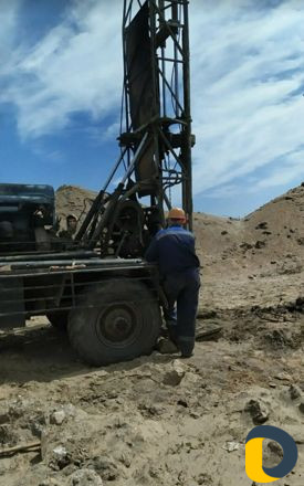 Бурение скважин, воду не бурим