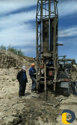 Бурение скважин, воду не бурим