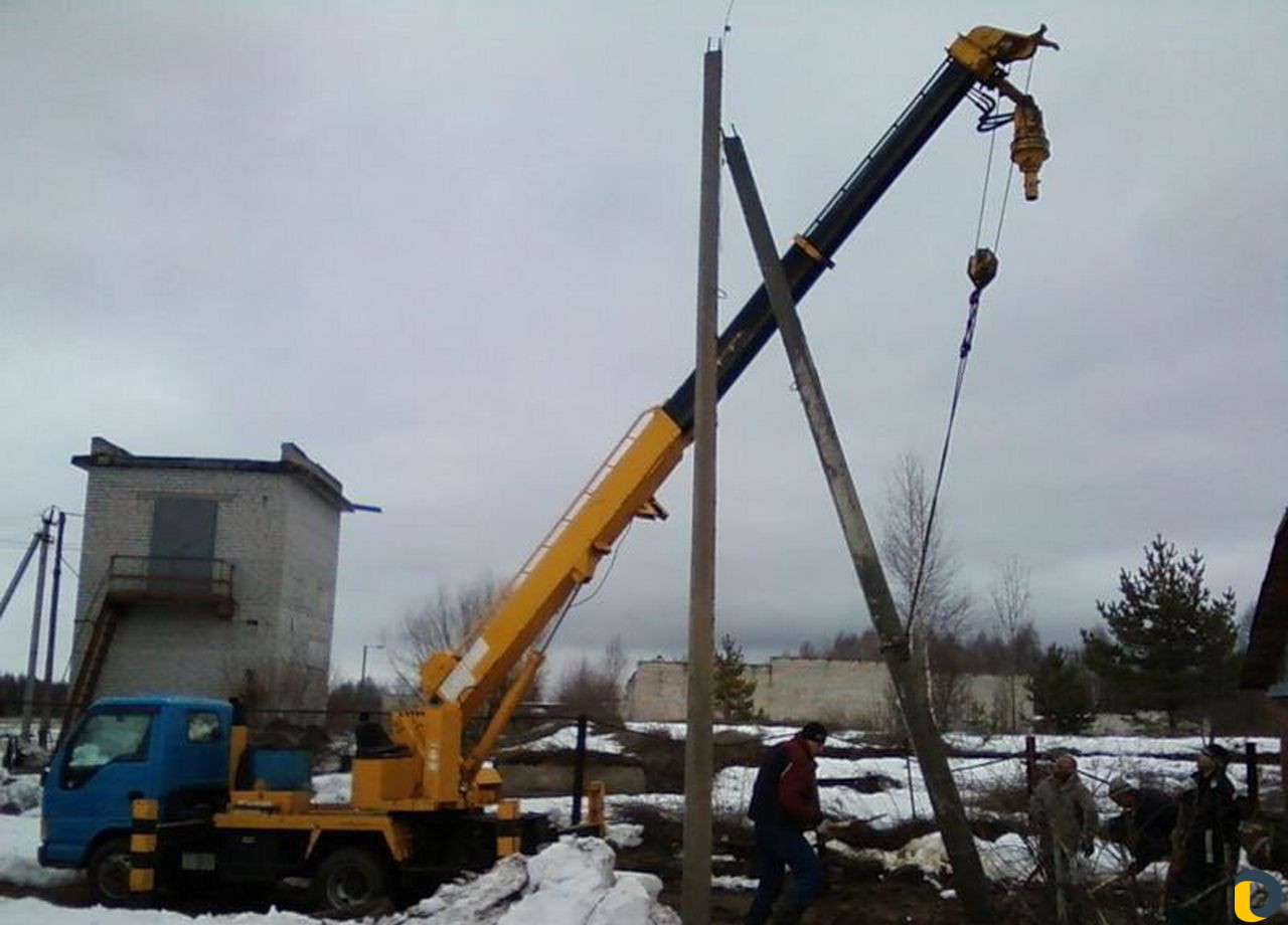 Бурение свай, Аренда буровой вездеход, услуги ямоб