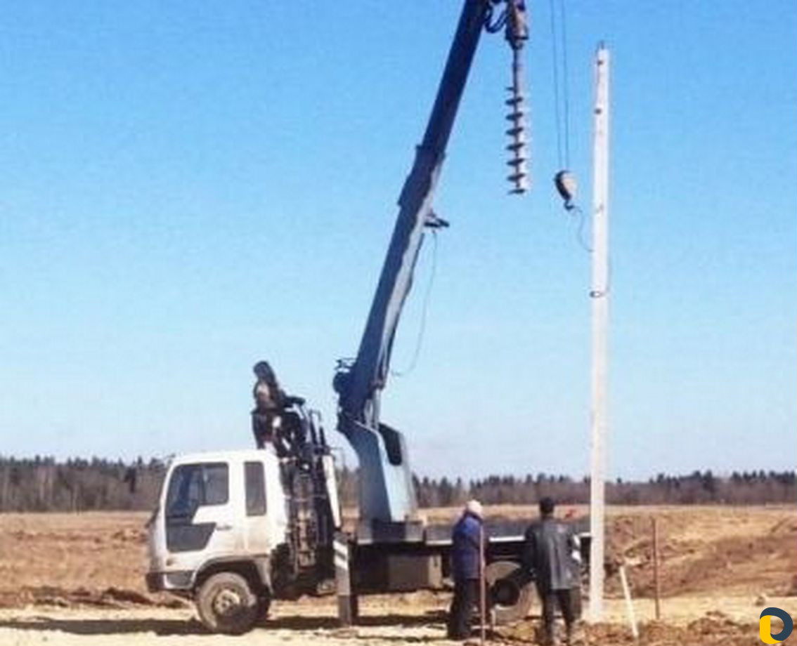 Бурение свай, Аренда буровой вездеход, услуги ямоб
