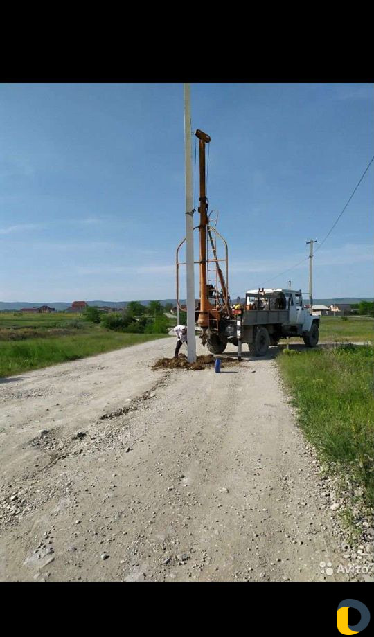 Бурение ям для столбов и установка, бурения ям под