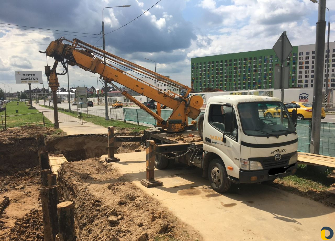 Буровые работы под сваи, столбы, опоры лэп в Сочи