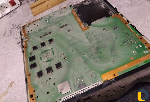 Чистка PS4