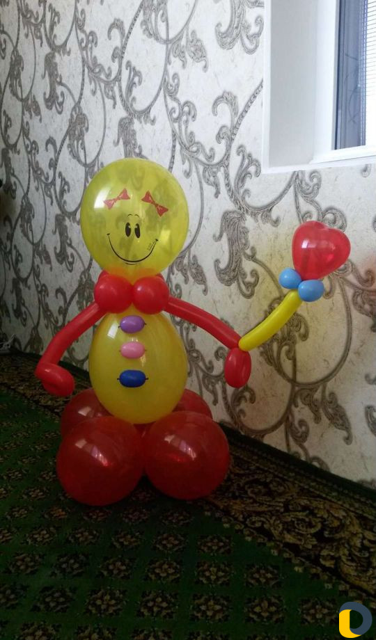 Цветы и фигуры из шаров