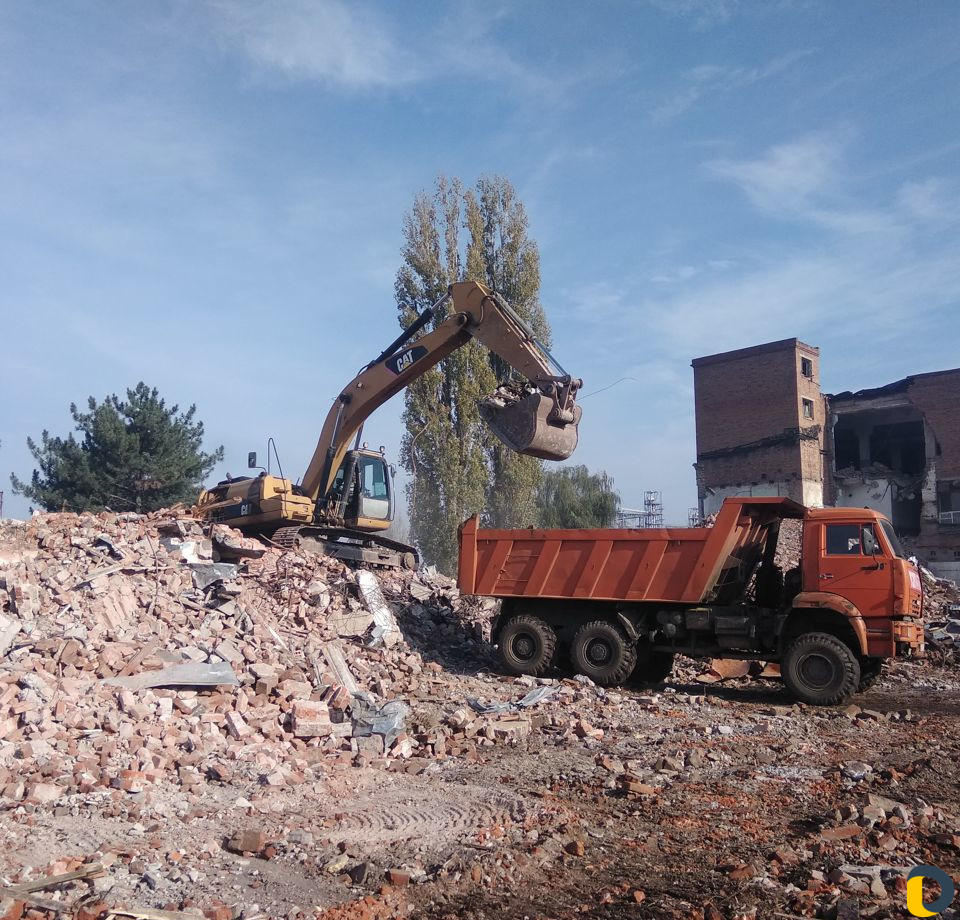 Демонтаж зданий и сооружений