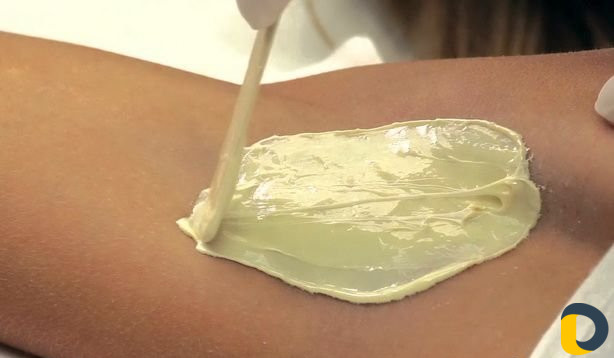 Депиляция воском (женский пол)