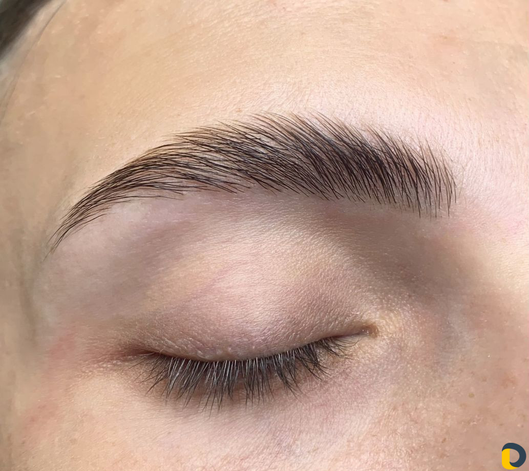 Долговременная укладка бровей