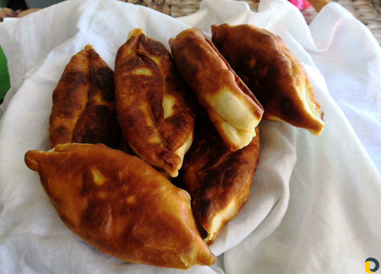 Домашняя выпечка, салаты и первые вторые блюда на