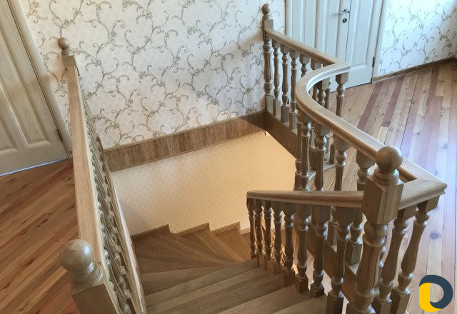 Дубовые лестницы