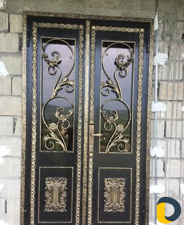 Двери входные