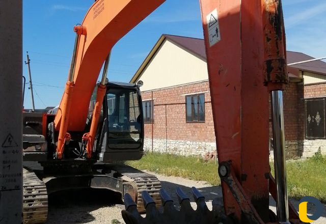 Экскаватор гусеничный