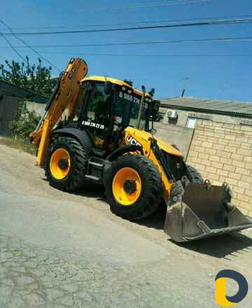 Экскаватор погрузчик