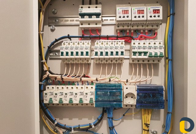 Электрик elektrik kiz