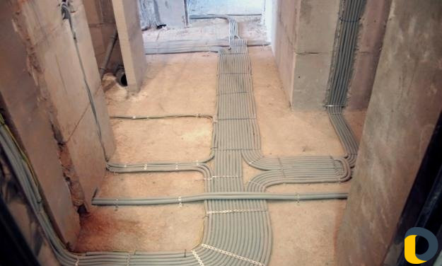 Электрик с высшим образованием