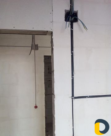 Электрик с высшим образованием