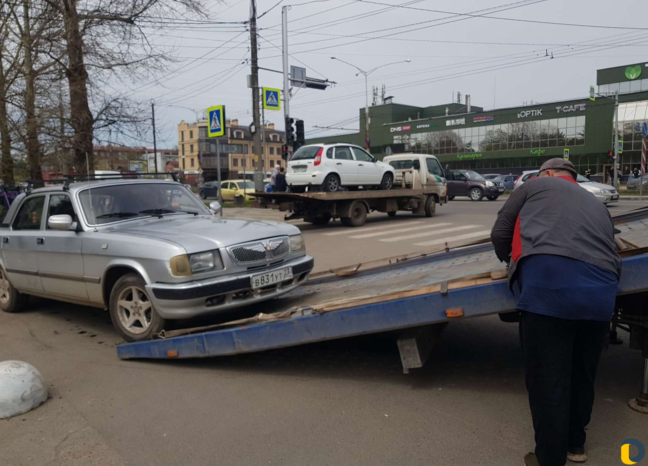 Эвакуатор. Услуги эвакуатора