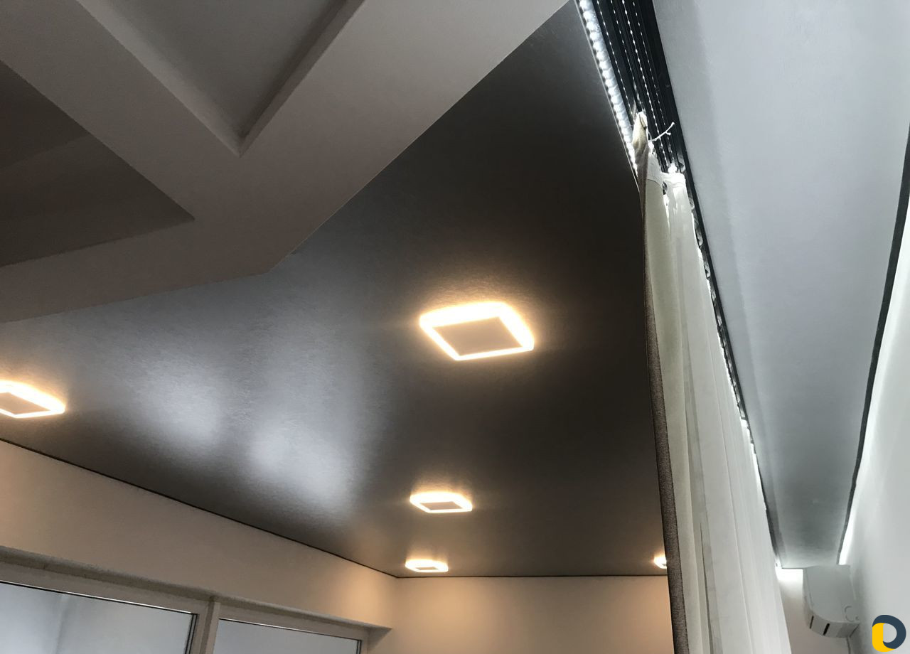 Фабрика натяжные потолки-линии световые-подсветки