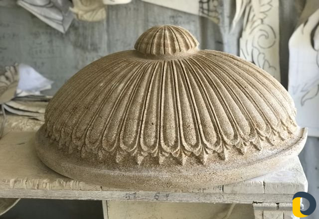 Фасадный декор из натурального камня ручной работы