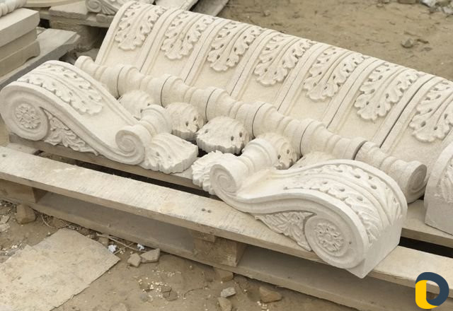 Фасадный декор из натурального камня ручной работы