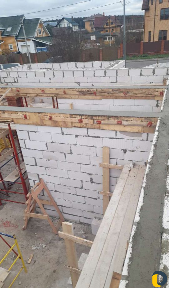 Фундамент капать кладка газовая блоки укла