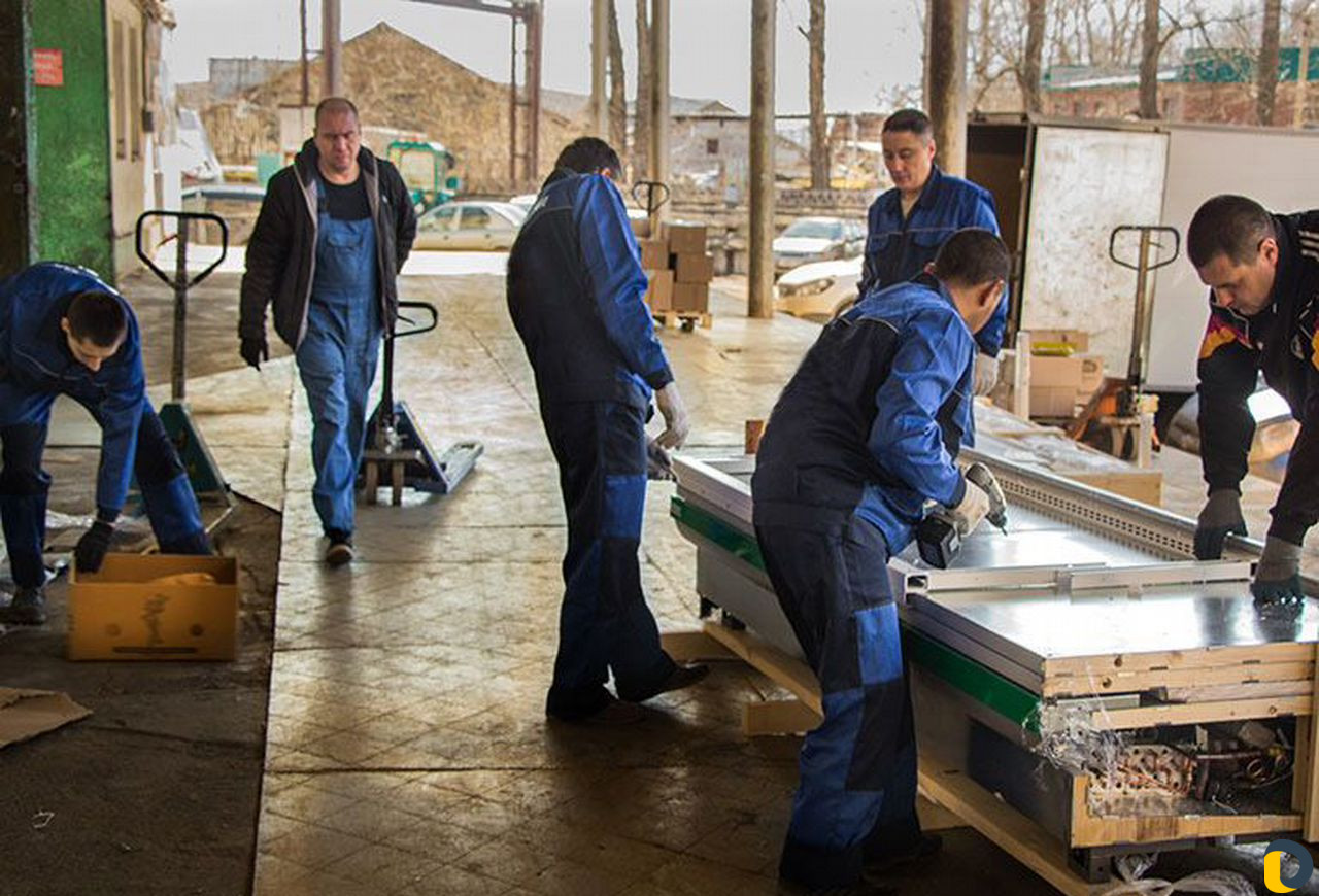 Грузчики разнорабочие на склад