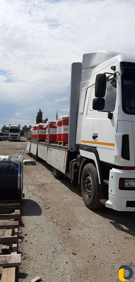 Грузоперевозки длинномером