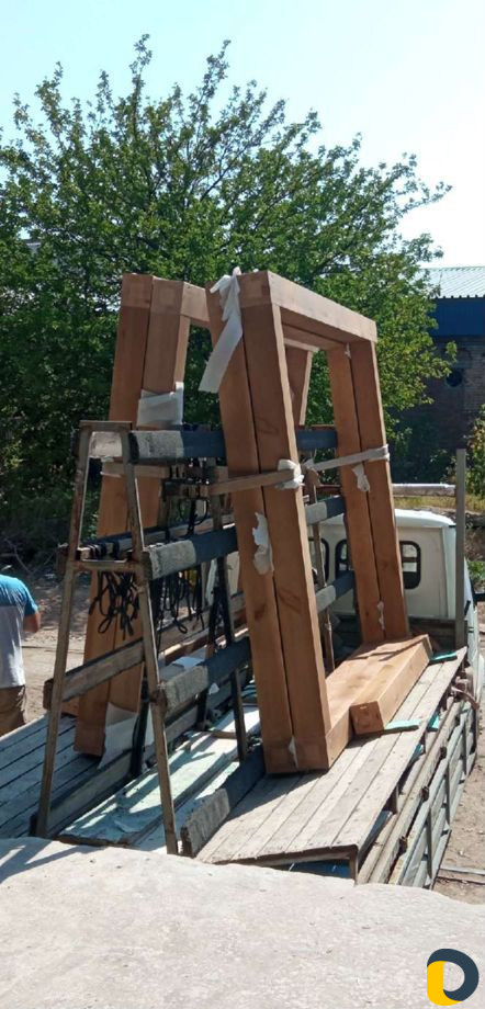 Грузоперевозки газель с пирамидой,Доставка пвх,Алю