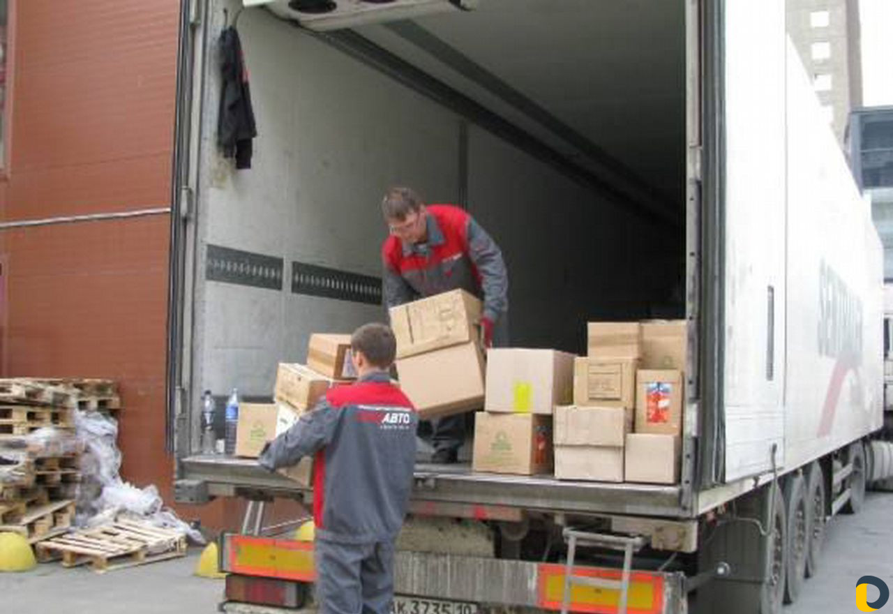 Грузоперевозки Переезд с грузчиками