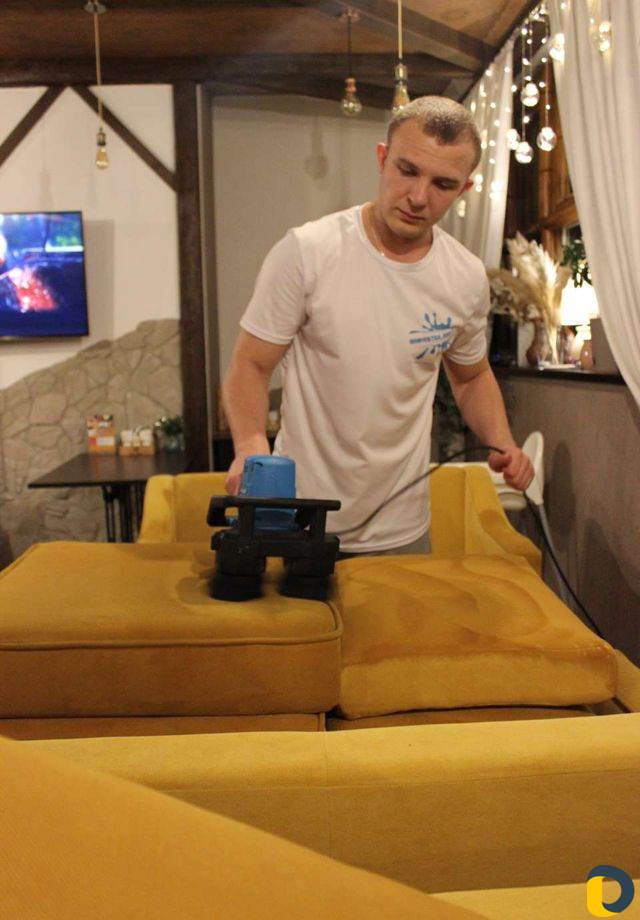 Химчистка мебели