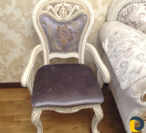 Химчистка мягкой мебели,ковровых покрытий,Уборка к
