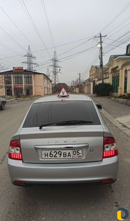 Инструктор по вождению