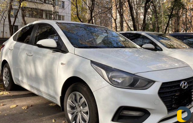 Инструктор по вождению(женщина)