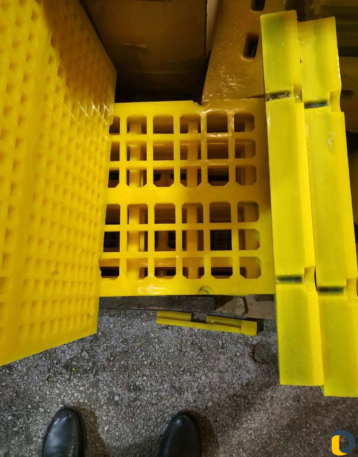 Изделия полиуретановые сита