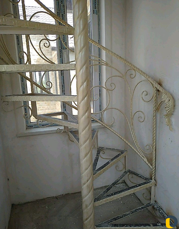 Изготовление металлических лестниц