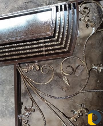 Изготовление реставрации покраска варот решётки пе