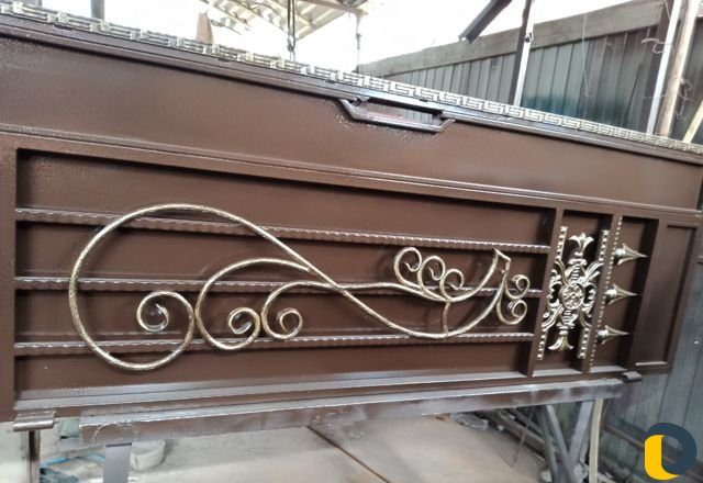 Изготовление реставрации покраска варот решётки пе