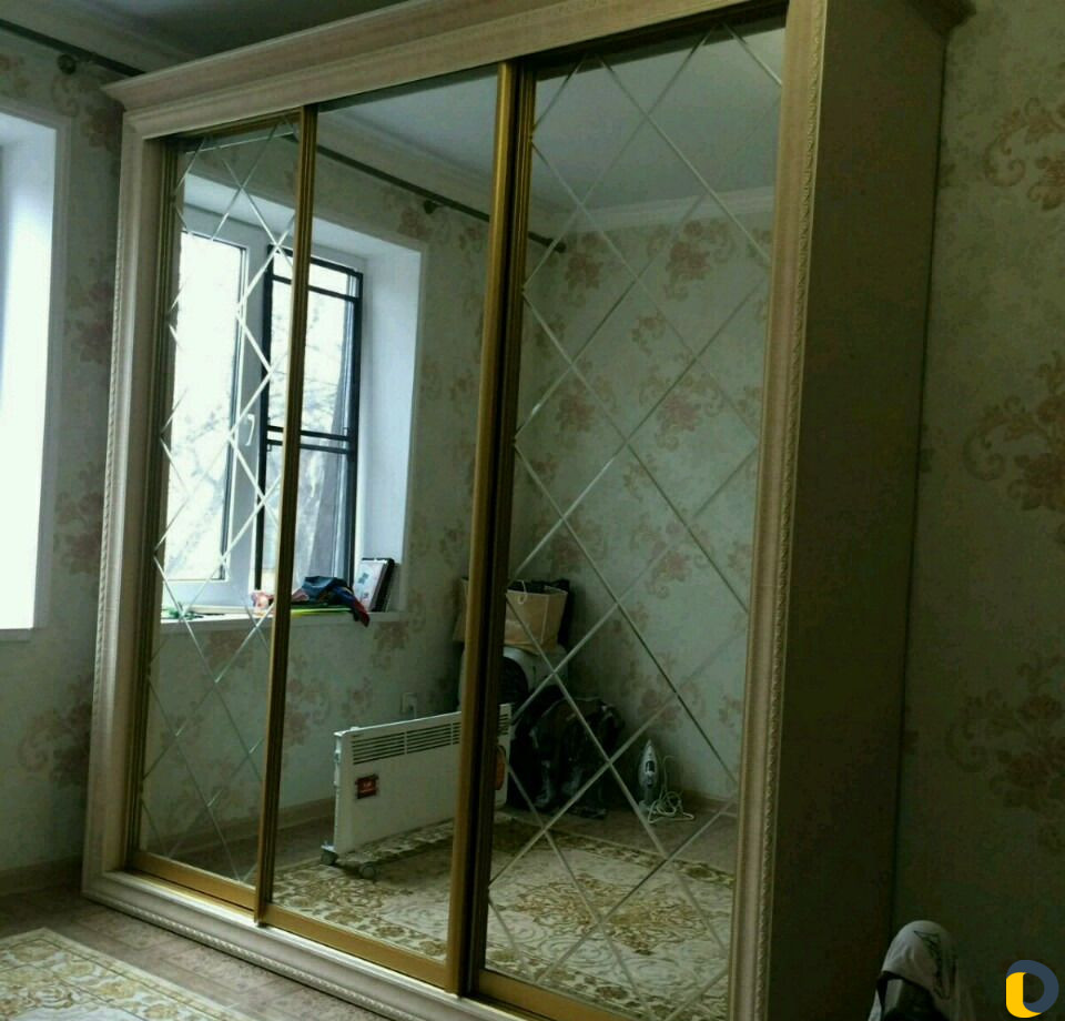 Изготовление шкафов купе, и кухонь, Комп. Столов