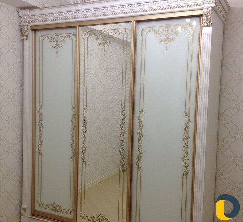 Изготовление шкафов купе, и кухонь, Комп. Столов