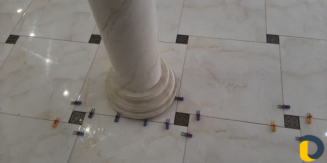 Кафельшик плиточник