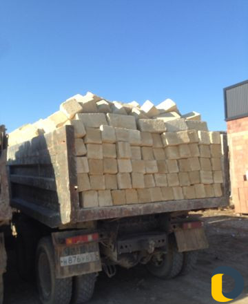 Камень песок