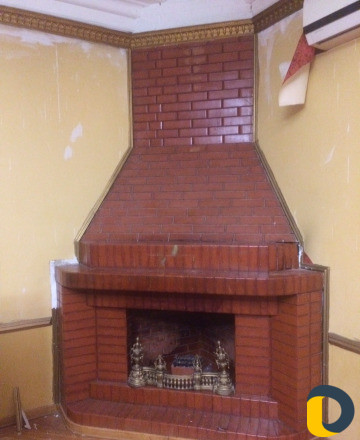 Камины, лестницы, подоконники