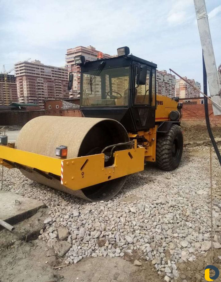 Каток грунтовый 13тн