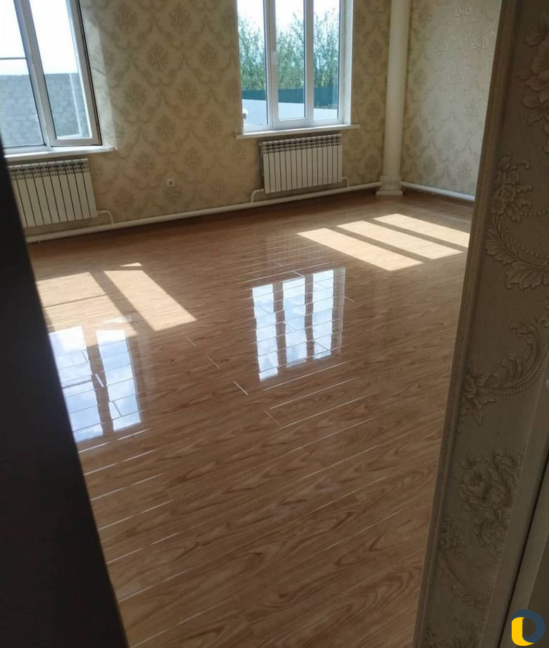 Кладем плитку, Делаем стяжки, Укладка Ламината
