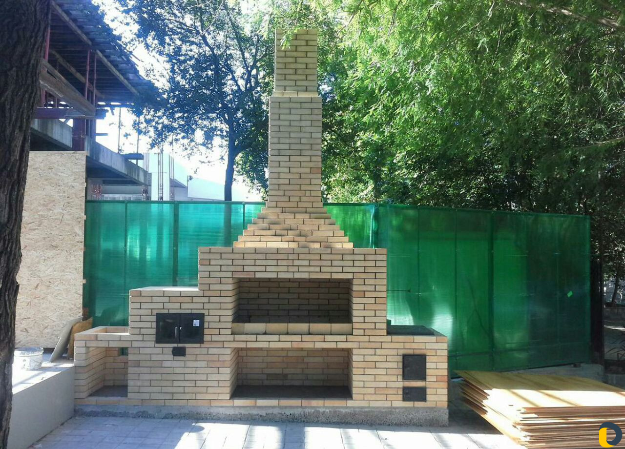 Кладка каминов, печей, барбекю