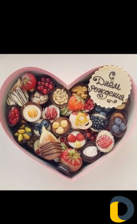 Клубника в шоколаде,банан в шоколаде,меренговый ру