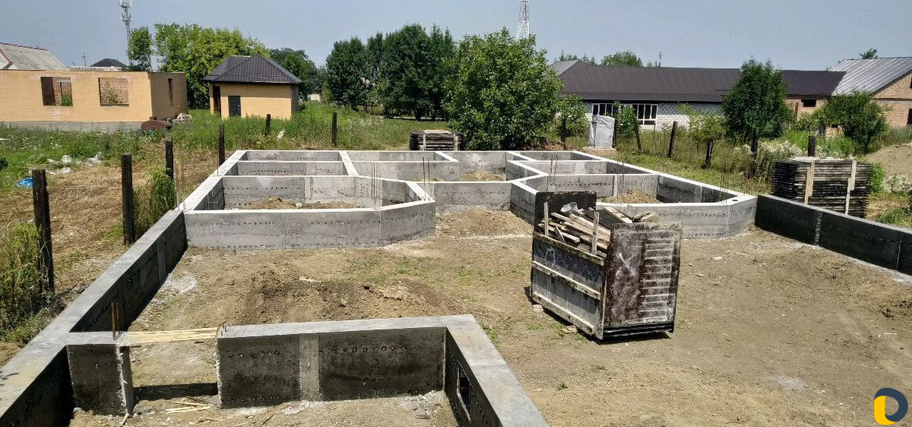 Копаю траншей