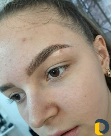 Коррекция и окрашивание бровей