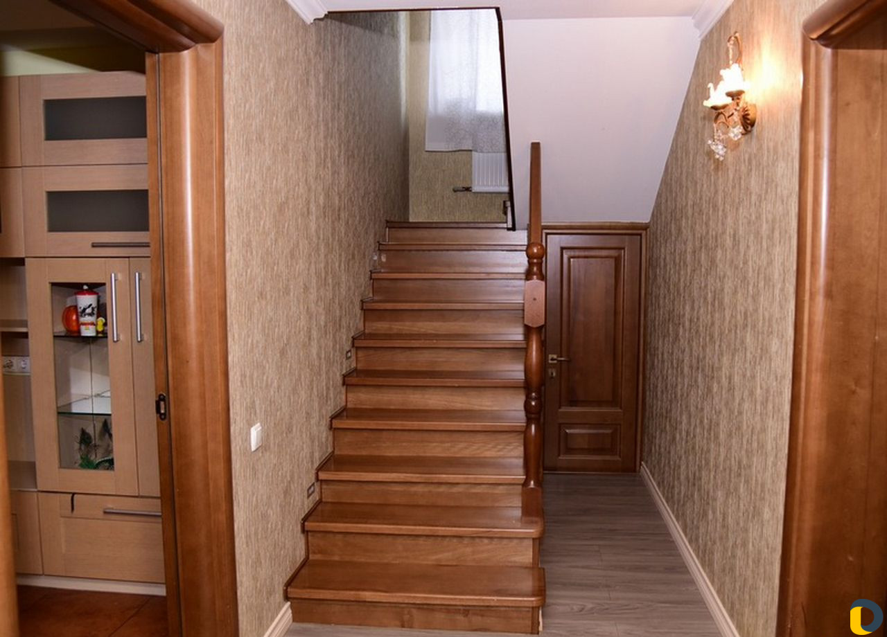 Коттедж «Лариса" для загородного отдыха