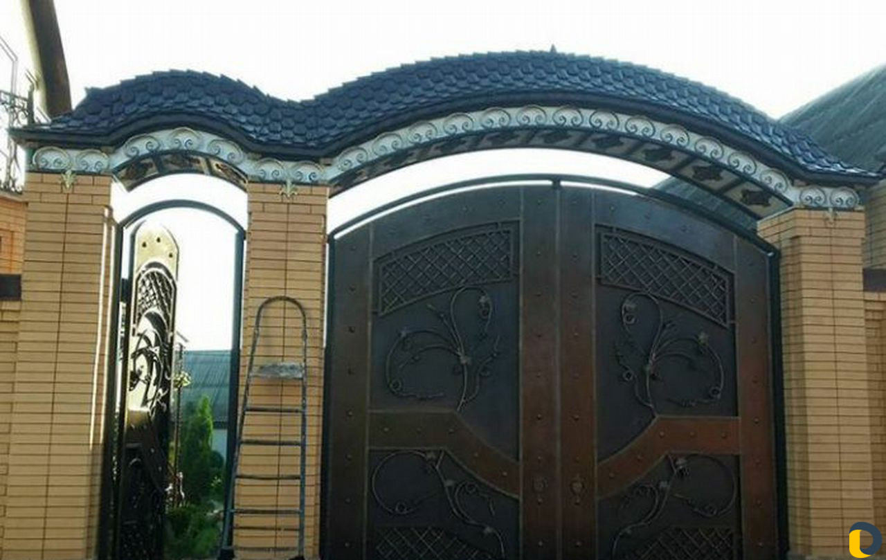 Кованные арки